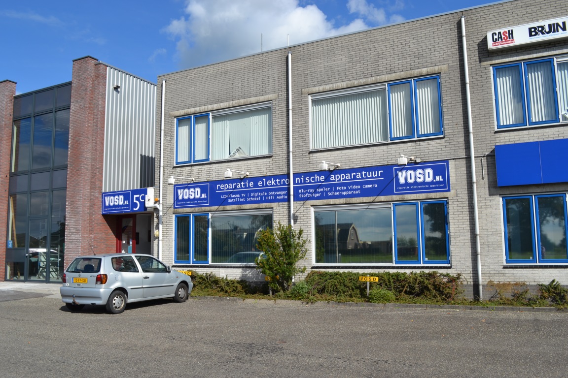 Pand van VOSD aan de Industrieweg 5c in Nieuwkoop